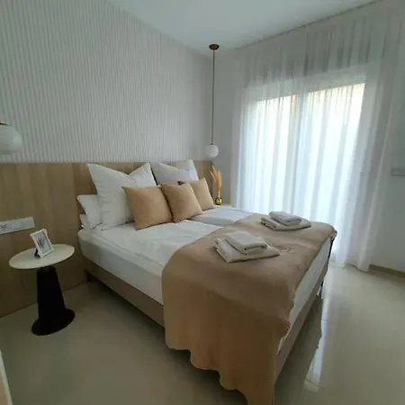 Apartamento Vera 3 *